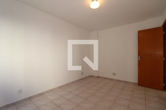 Quarto 1 de apartamento para alugar com 2 quartos, 60m² em Sul (águas Claras), Brasília