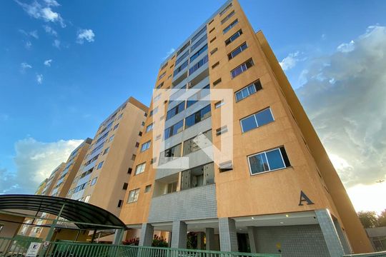 Fachada do bloco de apartamento para alugar com 2 quartos, 60m² em Sul (águas Claras), Brasília