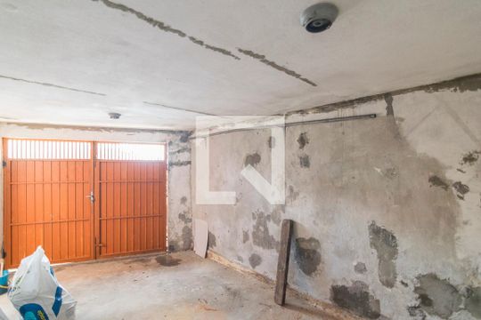 Garagem de casa para alugar com 1 quarto, 85m² em Vila Valparaiso, Santo André