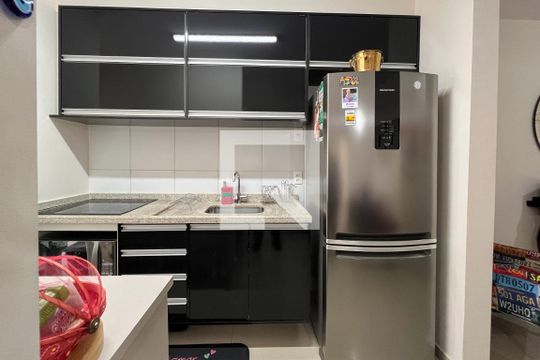 Cozinha de apartamento à venda com 2 quartos, 74m² em Barra Funda, São Paulo