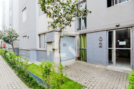 Fachada Bloco de apartamento para alugar com 2 quartos, 42m² em Jardim Angelica, Guarulhos