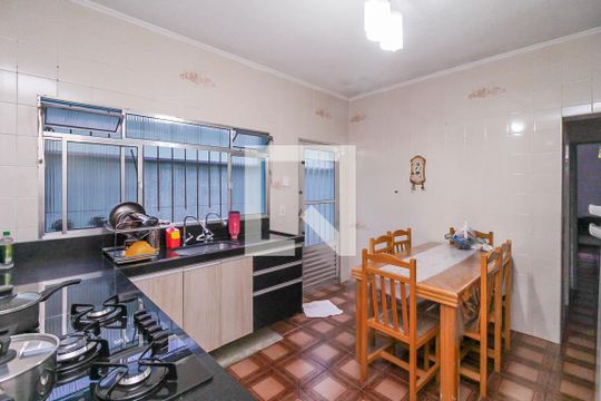 Cozinha de casa à venda com 4 quartos, 125m² em Jardim Sapopemba, São Paulo