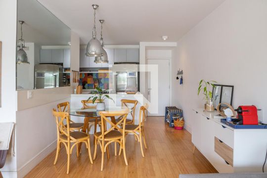 Sala de apartamento à venda com 2 quartos, 82m² em Várzea da Barra Funda, São Paulo