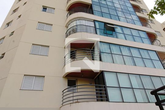 Fachada de apartamento à venda com 3 quartos, 110m² em Vila Suzana, São Paulo