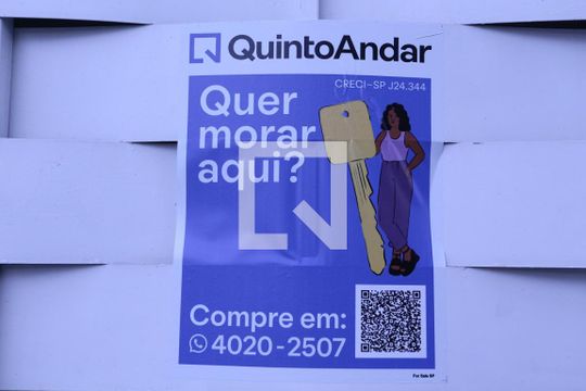 Fachada de casa à venda com 3 quartos, 165m² em Vila Nhocune, São Paulo