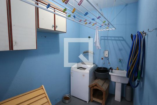 Área de Serviço de casa à venda com 3 quartos, 165m² em Vila Nhocune, São Paulo