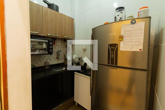Cozinha de apartamento à venda com 1 quarto, 48m² em Piedade, Rio de Janeiro