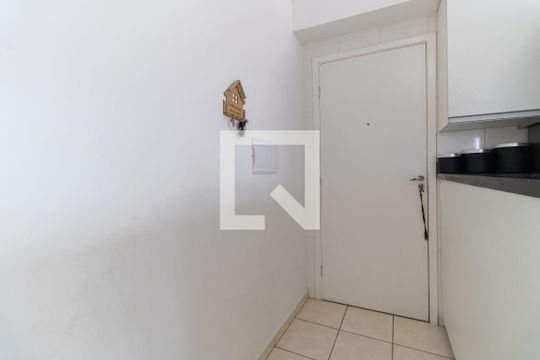 Entrada do Imóvel de apartamento à venda com 2 quartos, 52m² em Parque Fongaro, São Paulo