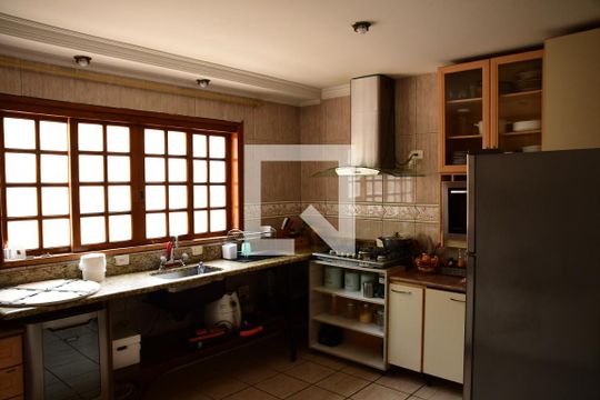 Cozinha de casa de condomínio para alugar com 4 quartos, 379m² em Parque Paulistano, Cotia