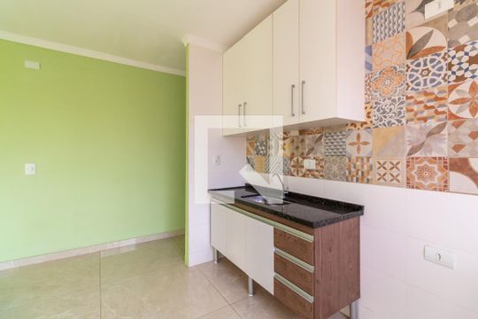 Cozinha de apartamento à venda com 2 quartos, 54m² em Vila Zamataro, Guarulhos