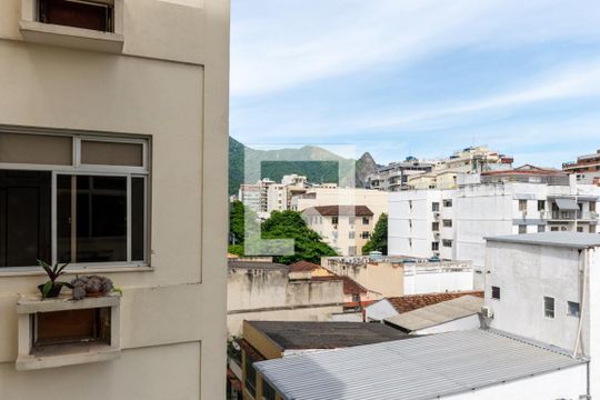 Vista quartos de apartamento para alugar com 2 quartos, 85m² em Andaraí, Rio de Janeiro