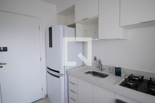 cozinha de apartamento à venda com 2 quartos, 33m² em Parque Vitória, São Paulo