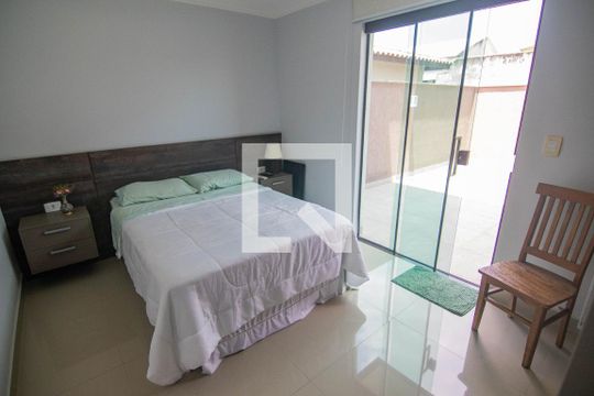 Quarto de casa à venda com 4 quartos, 683m² em Camboinhas, Niterói
