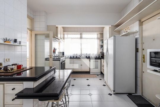 Cozinha de apartamento à venda com 3 quartos, 259m² em Jardim Paulista, São Paulo