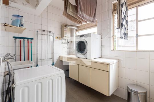 Área de Serviço de apartamento à venda com 3 quartos, 259m² em Jardim Paulista, São Paulo