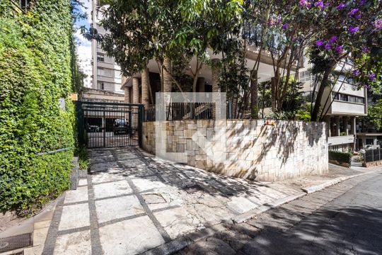 Fachada de apartamento à venda com 3 quartos, 259m² em Jardim Paulista, São Paulo