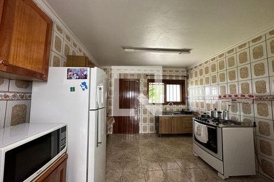 Cozinha de casa à venda com 3 quartos, 150m² em Campina, São Leopoldo