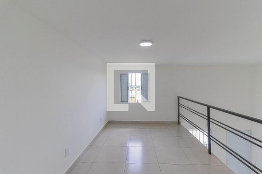Quarto de kitnet/studio para alugar com 1 quarto, 31m² em Jardim Rodolfo, São José dos Campos