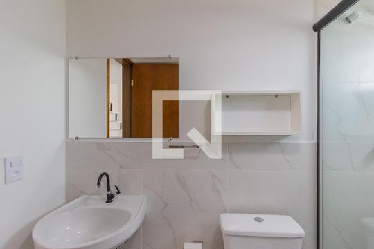 Banheiro de kitnet/studio para alugar com 1 quarto, 31m² em Jardim Rodolfo, São José dos Campos