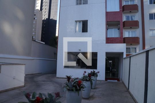 Apartamento para alugar com 1 quarto, 67m² em Batel, Curitiba