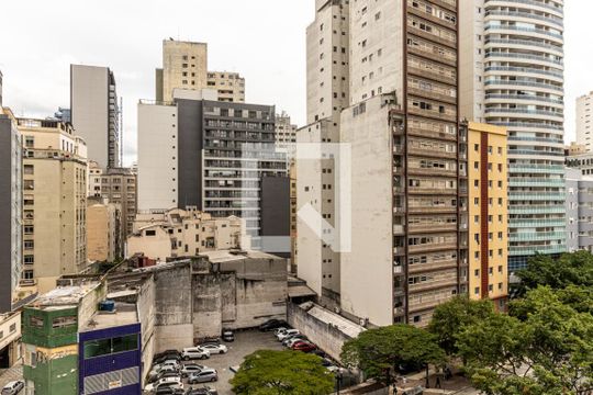 Vista do Quarto 2 de apartamento à venda com 2 quartos, 60m² em Santa Efigênia, São Paulo