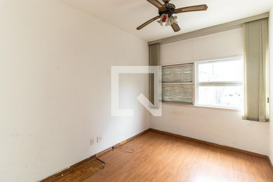 Quarto 1 de apartamento à venda com 2 quartos, 60m² em Santa Efigênia, São Paulo