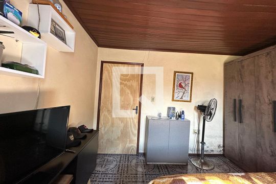 Quarto 1 de casa à venda com 3 quartos, 100m² em Santos Dumont, São Leopoldo