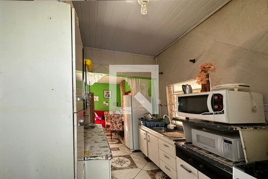 Cozinha de casa à venda com 3 quartos, 90m² em Santos Dumont, São Leopoldo