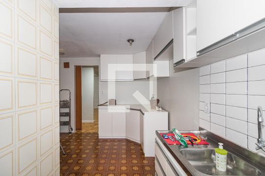 Cozinha e Área de Serviço de apartamento à venda com 4 quartos, 109m² em Bom Fim, Porto Alegre