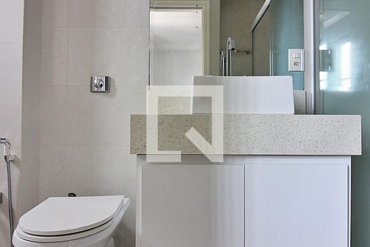Banheiro da Suíte 1 de apartamento à venda com 4 quartos, 500m² em Rudge Ramos, São Bernardo do Campo