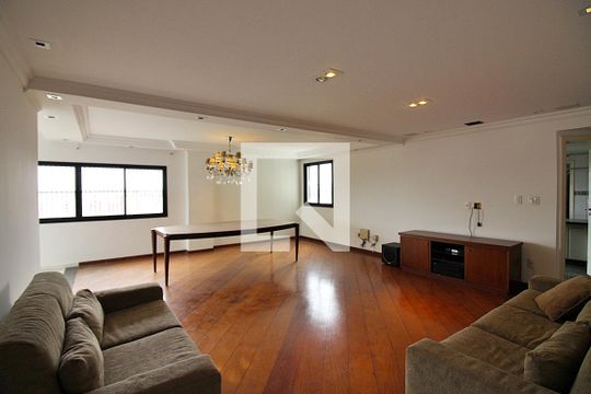 Sala  de apartamento à venda com 4 quartos, 500m² em Rudge Ramos, São Bernardo do Campo
