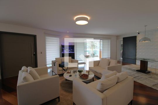 Sala de apartamento à venda com 3 quartos, 204m² em Vila Sofia, São Paulo