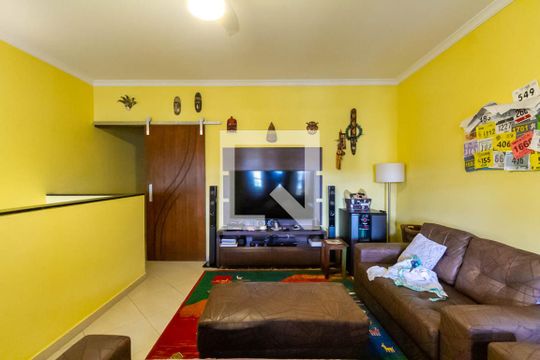 Sala 2 de casa à venda com 4 quartos, 210m² em Nova Petrópolis, São Bernardo do Campo