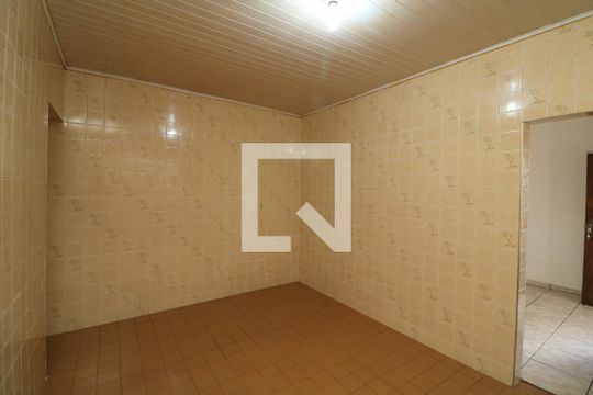 Cozinha de casa para alugar com 1 quarto, 90m² em Vila Santa Clara, São Paulo
