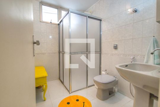 Banheiro de apartamento à venda com 2 quartos, 148m² em Vila Deodoro, São Paulo