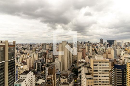 Vista do Studio de kitnet/studio para alugar com 1 quarto, 36m² em Santa Cecília, São Paulo