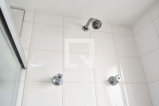 Banheiro Suíte 01 de apartamento à venda com 2 quartos, 59m² em Cidade Monções, São Paulo