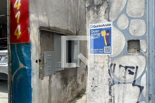 Fachada de casa para alugar com 1 quarto, 40m² em Sacomã, São Paulo