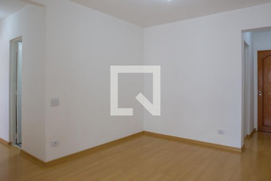 Sala de apartamento para alugar com 3 quartos, 70m² em Perdizes, São Paulo