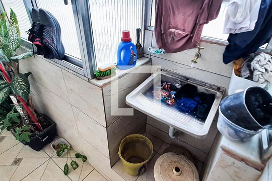Área de Serviço de apartamento à venda com 3 quartos, 76m² em Fonseca, Niterói