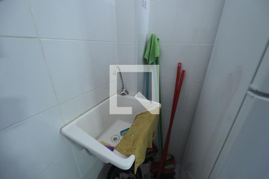 Tanque de apartamento à venda com 2 quartos, 39m² em Residencial Itamaracá, Goiânia