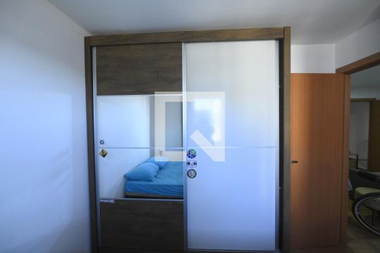 Quarto 1 de apartamento à venda com 2 quartos, 39m² em Residencial Itamaracá, Goiânia