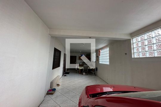 Garagem de casa à venda com 3 quartos, 160m² em Liberdade, Novo Hamburgo