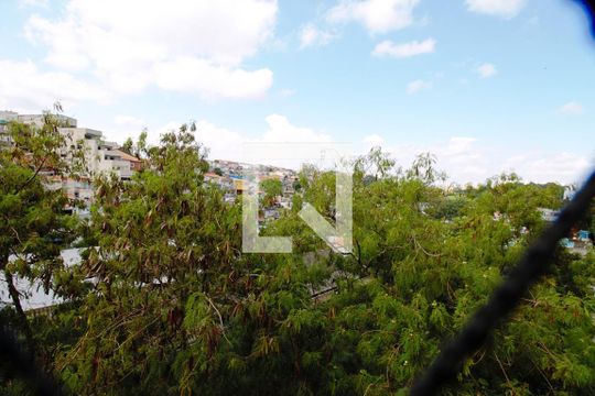 Vista do Quarto 2 de apartamento à venda com 3 quartos, 82m² em Parque Albina, Taboão da Serra
