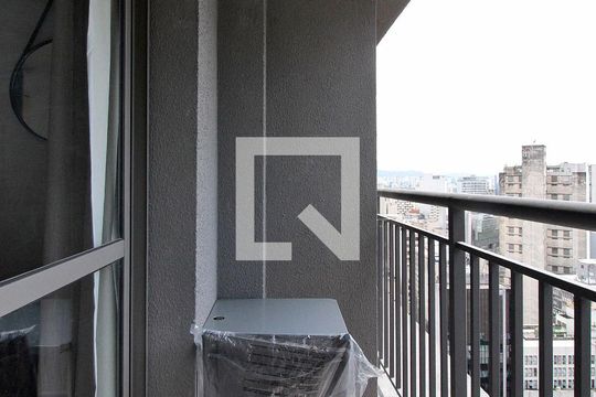 Varanda de kitnet/studio à venda com 1 quarto, 22m² em República, São Paulo