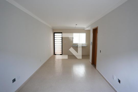 Sala de casa de condomínio à venda com 2 quartos, 64m² em Jardim Nordeste, São Paulo