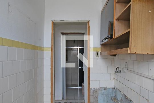 Cozinha de kitnet/studio à venda com 1 quarto, 40m² em Farroupilha, Porto Alegre