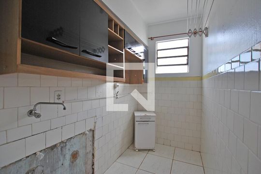 Cozinha de kitnet/studio à venda com 1 quarto, 40m² em Farroupilha, Porto Alegre