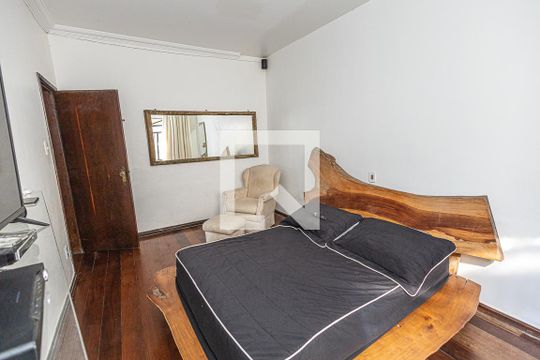 Quarto 1 / suite de casa para alugar com 3 quartos, 360m² em Jardim Guanabara, Belo Horizonte