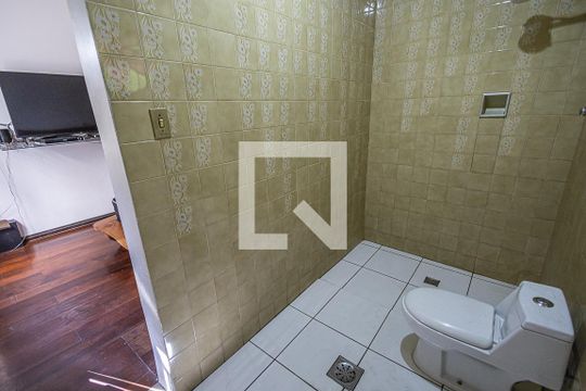 Banhero suite de casa para alugar com 3 quartos, 360m² em Jardim Guanabara, Belo Horizonte